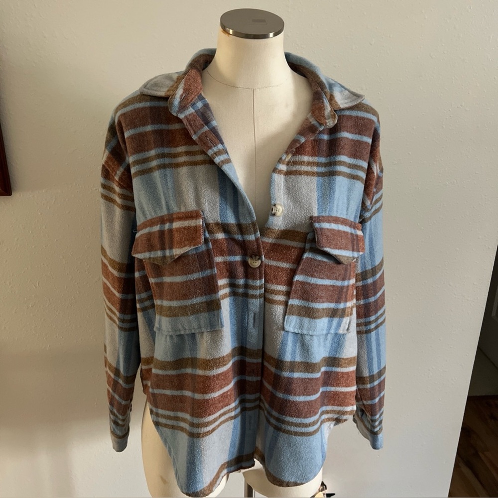 M - FORD - Plaid Shirt/Jacket with Bronco Graphic - Picture 4 of 12